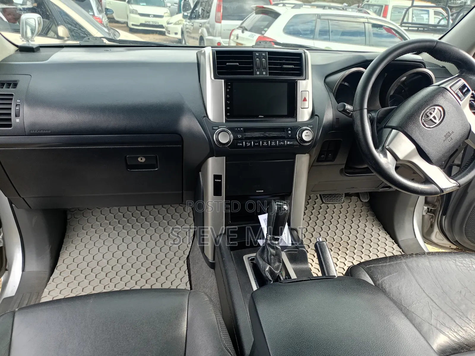 Toyota Land Cruiser Prado 2012 Silver