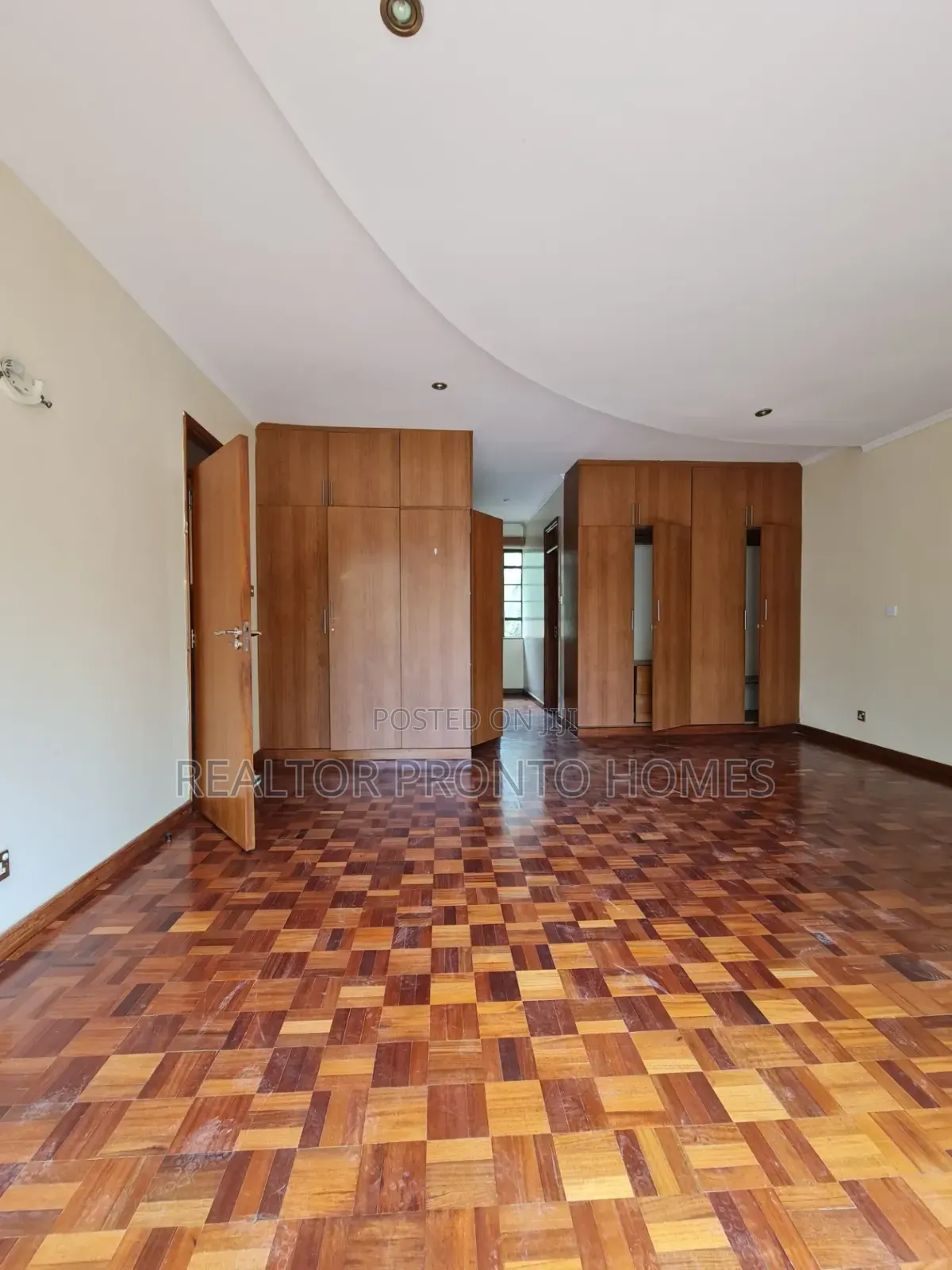 4bdrm Townhouse / Terrace in Kileleshwa for rent