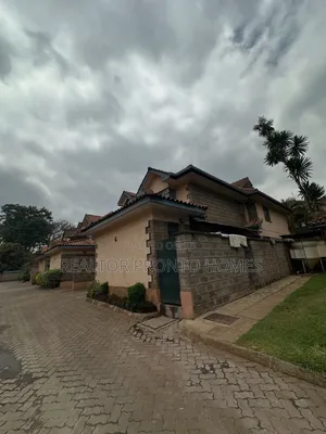 4bdrm Townhouse/Terrace in Lavington, Valley Arcade for sale