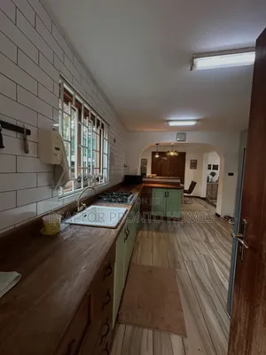 4bdrm Townhouse/Terrace in Lavington, Valley Arcade for sale