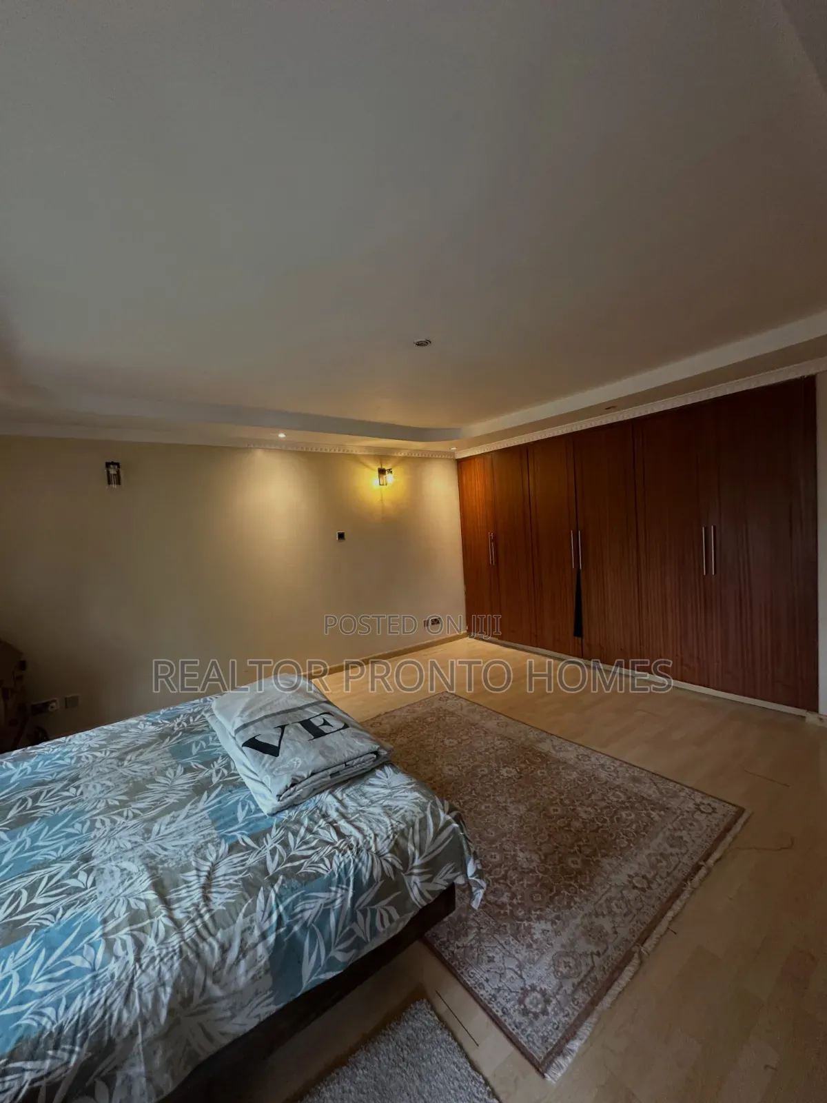 4bdrm Townhouse/Terrace in Lavington, Valley Arcade for sale