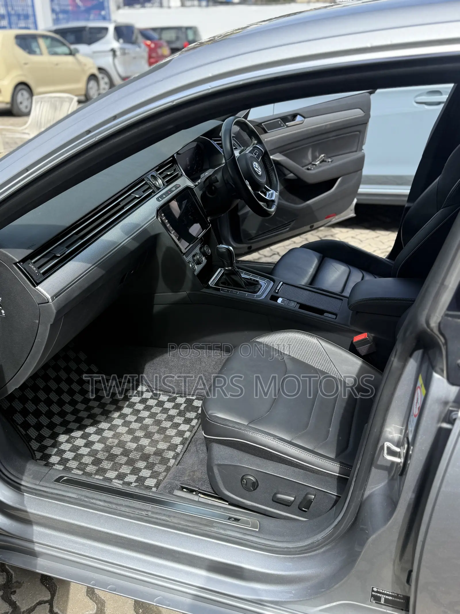 Volkswagen Arteon 2.0T SE R-Line w/20 AWD 4MOTION 2019 Gray