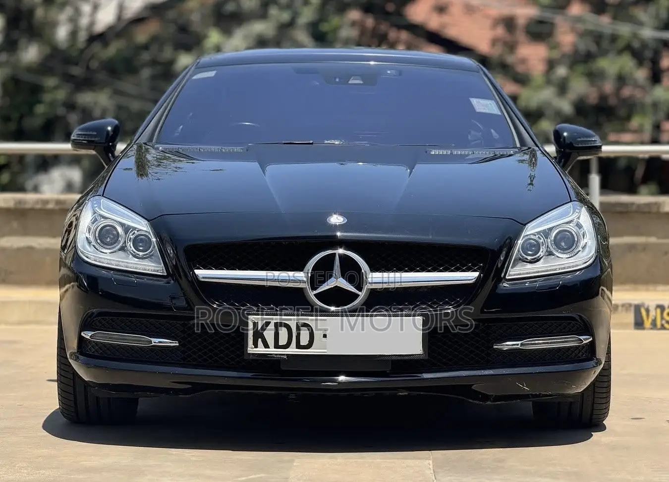 Mercedes-Benz SLK-Class SLK250 2dr Convertible (1.8L 4cyl Turbo 7A)