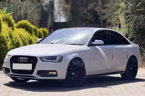 Audi A4 2.0T Premium quattro 4dr Sedan AWD (2.0L 4cyl Turbo 6M) 2014