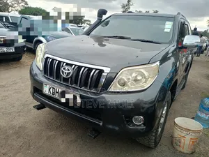 Toyota Land Cruiser Prado 3.0 D-4D (190 Hp) 7 seats 2015 Gray