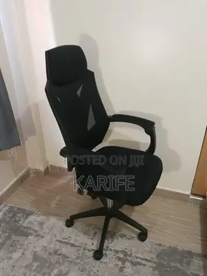 The 'Lock In' Chair