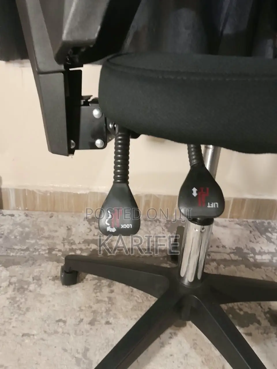 The 'Lock In' Chair