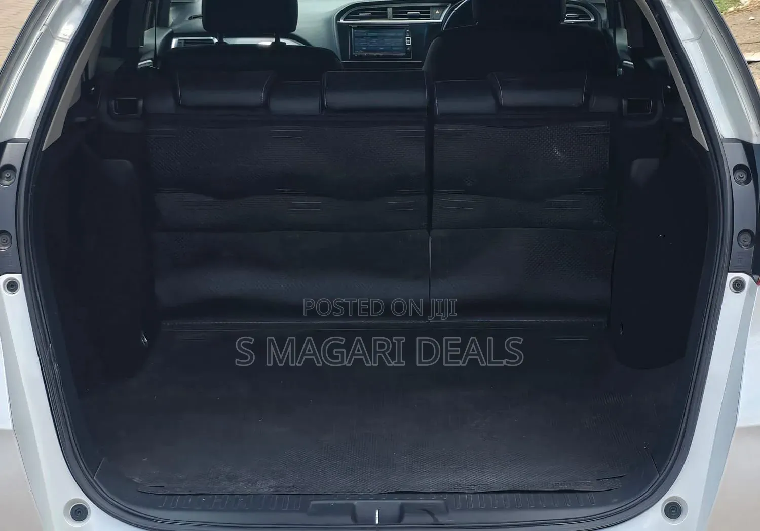 Honda Shuttle 1.5 Hybrid 2WD 2020 White