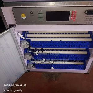 Incubator Machine