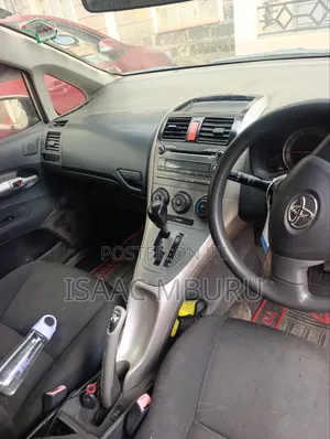 Toyota Auris 1.4 VVTi 2008 Silver
