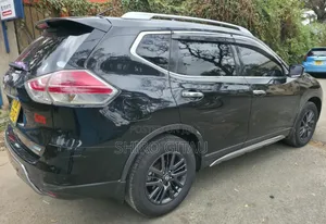 Nissan X-Trail 2.0 Petrol AWD 2015 Black