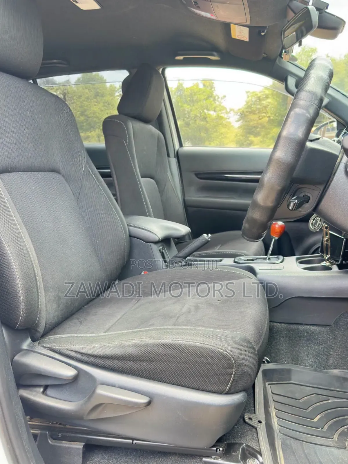 Toyota Hilux 2019 White