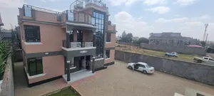 4bdrm House in Karuguru, Kamakis for sale