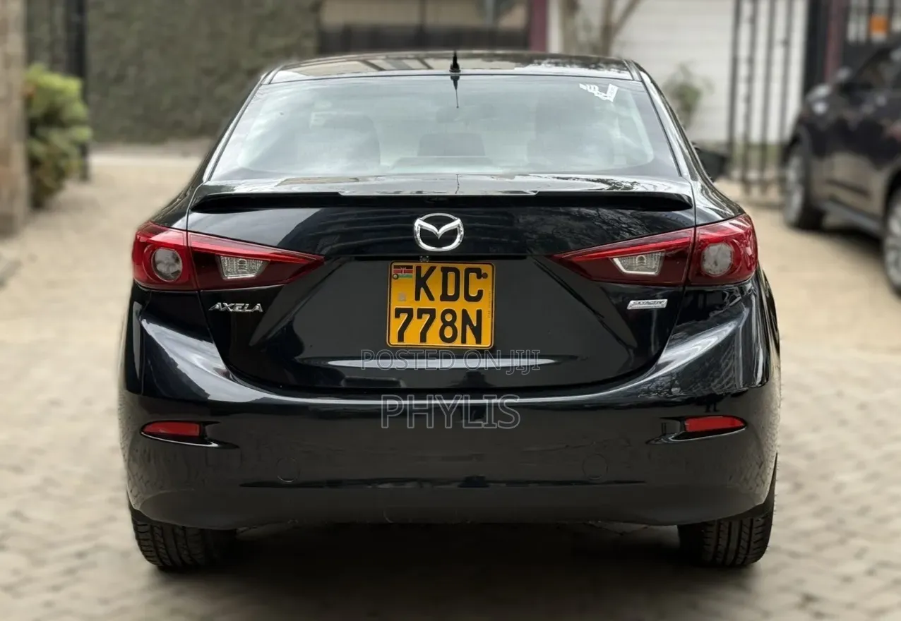 Mazda Axela SV Premium 2014 Black