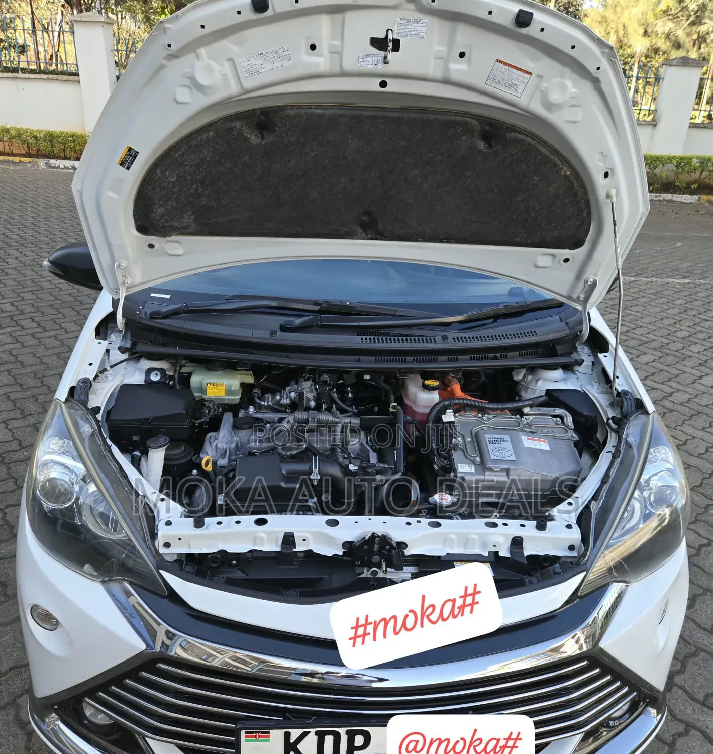 Toyota Aqua 2016 White