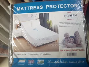 Easy to Remove and Clean Fitted Waterproof Mattress Protector Covers