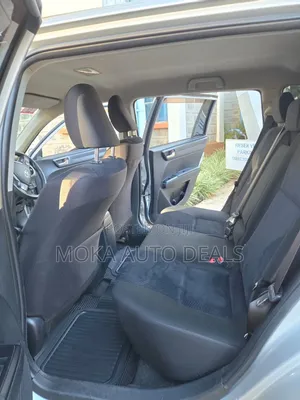 Toyota Corolla Fielder 1.5 Petrol FWD 2015 Silver