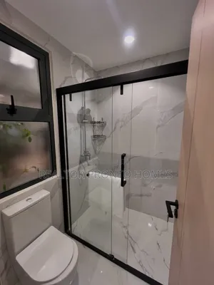 1bdrm Apartment in Westlands Nairobi, Raphta Road Area for sale