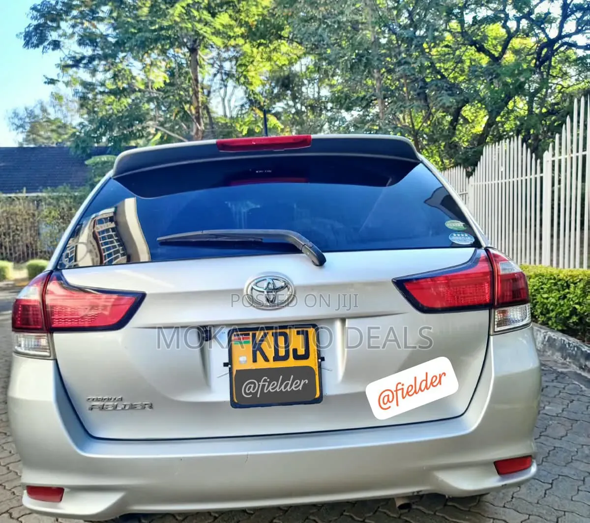 Toyota Corolla Fielder 1.5 Petrol FWD 2015 Silver