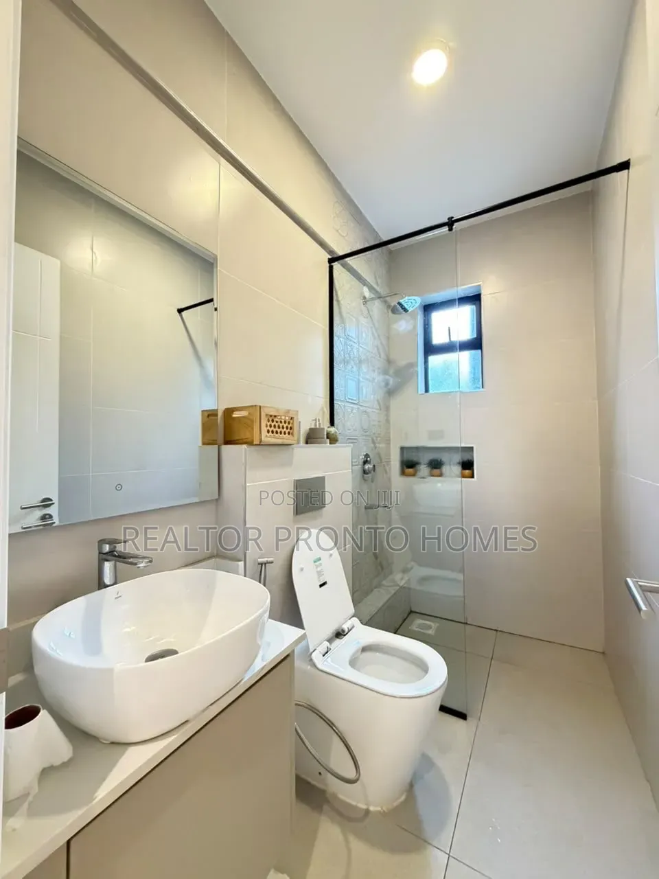 3bdrm Apartment in Parklands for sale