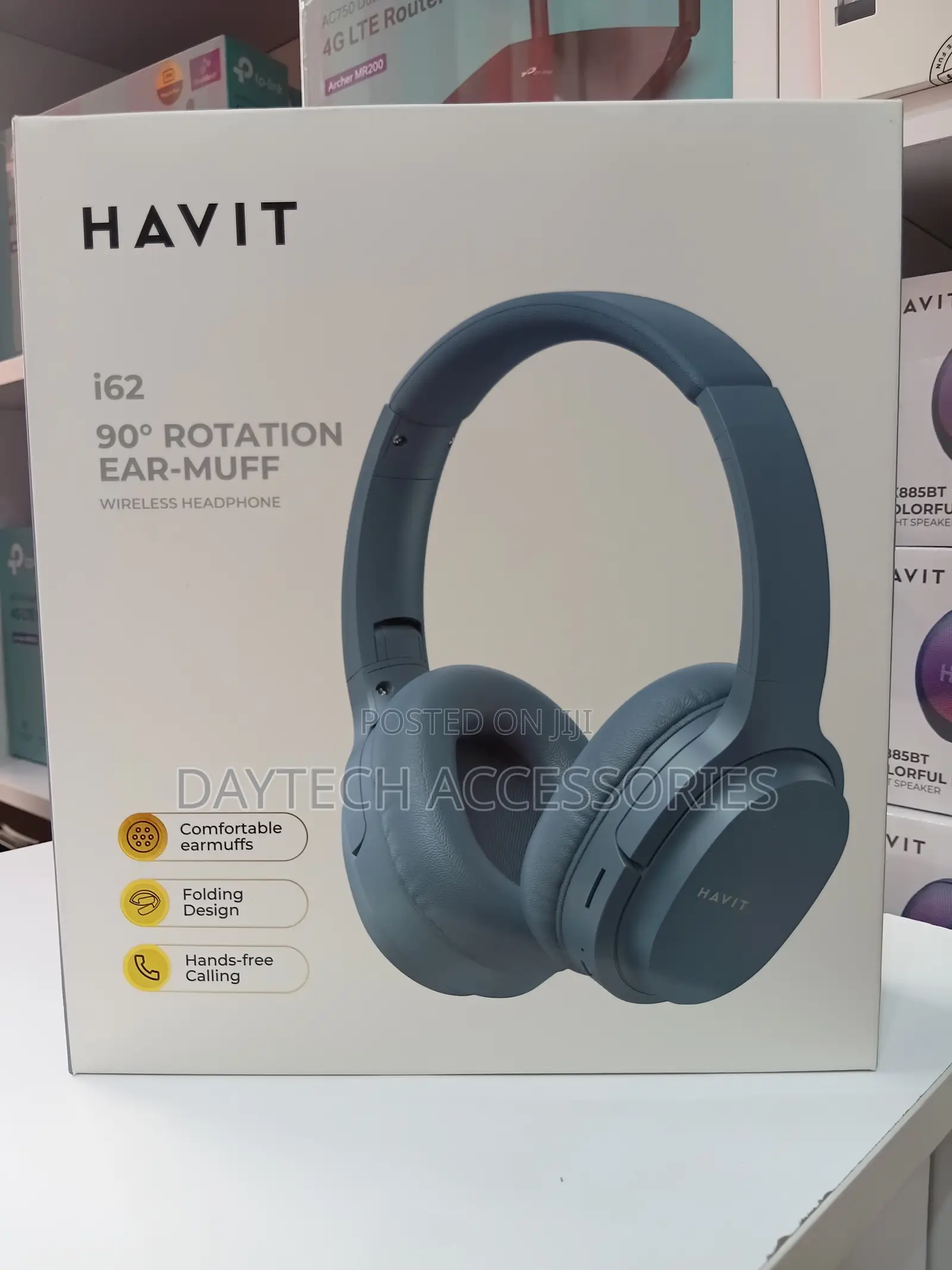 The HAVIT I62 Wireless Headphones in Deep Blue