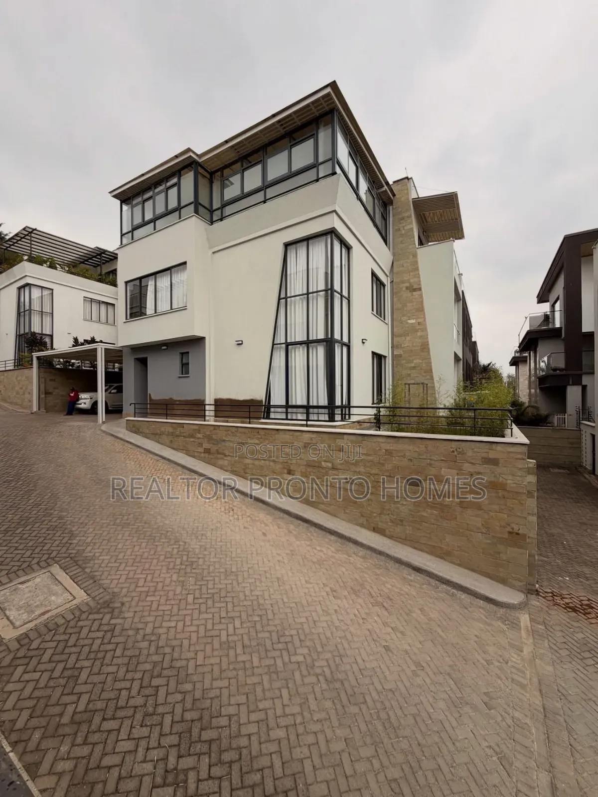 5bdrm Villa in Lavington, Muthangari for sale