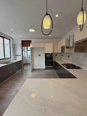 5bdrm Villa in Lavington, Muthangari for sale