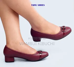 Low Heeled Shoes