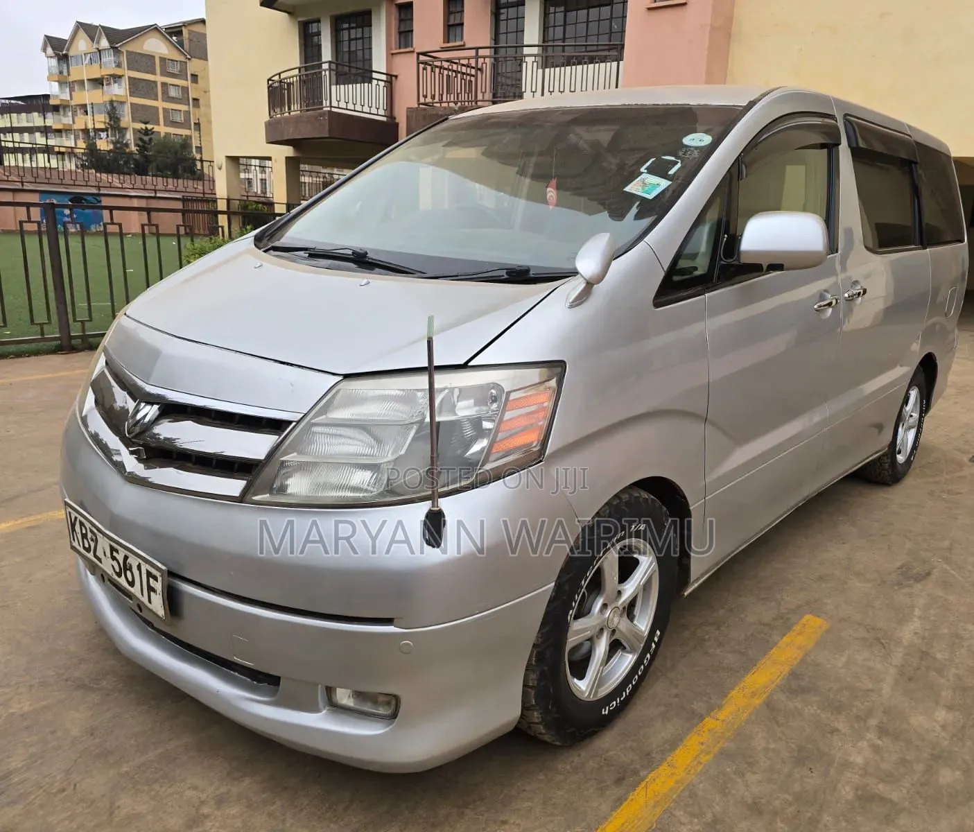 Toyota Alphard 2.4 Hybrid AWD 2007 Silver