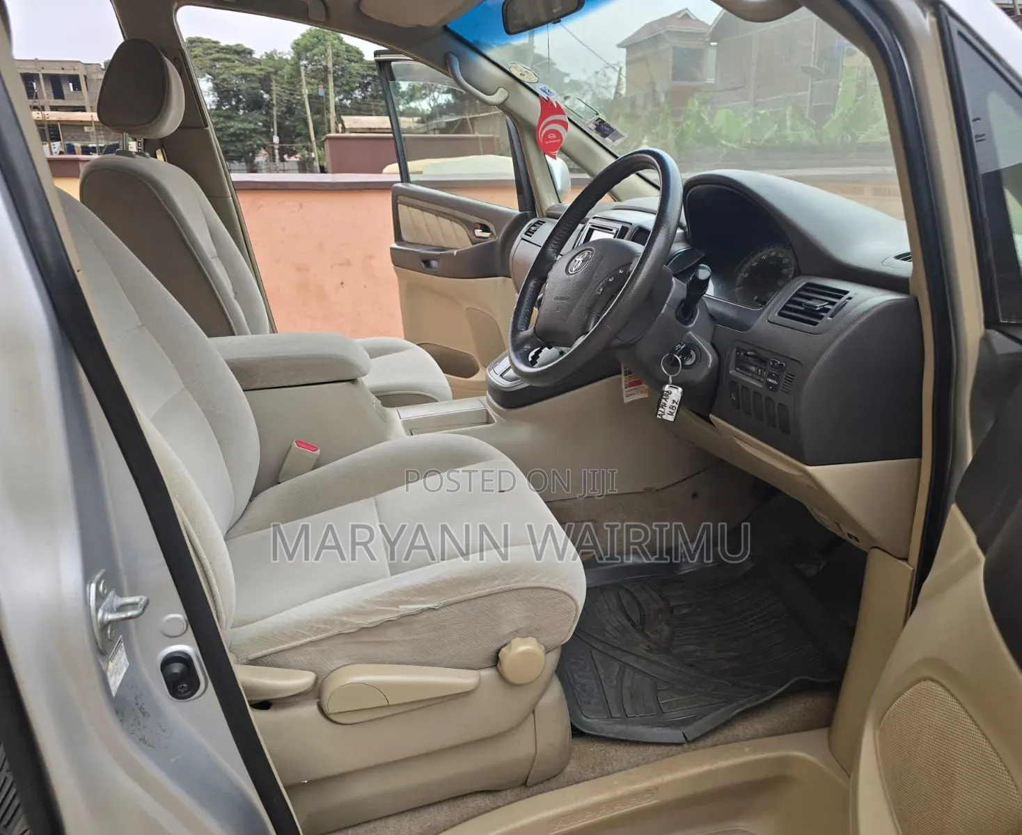 Toyota Alphard 2.4 Hybrid AWD 2007 Silver