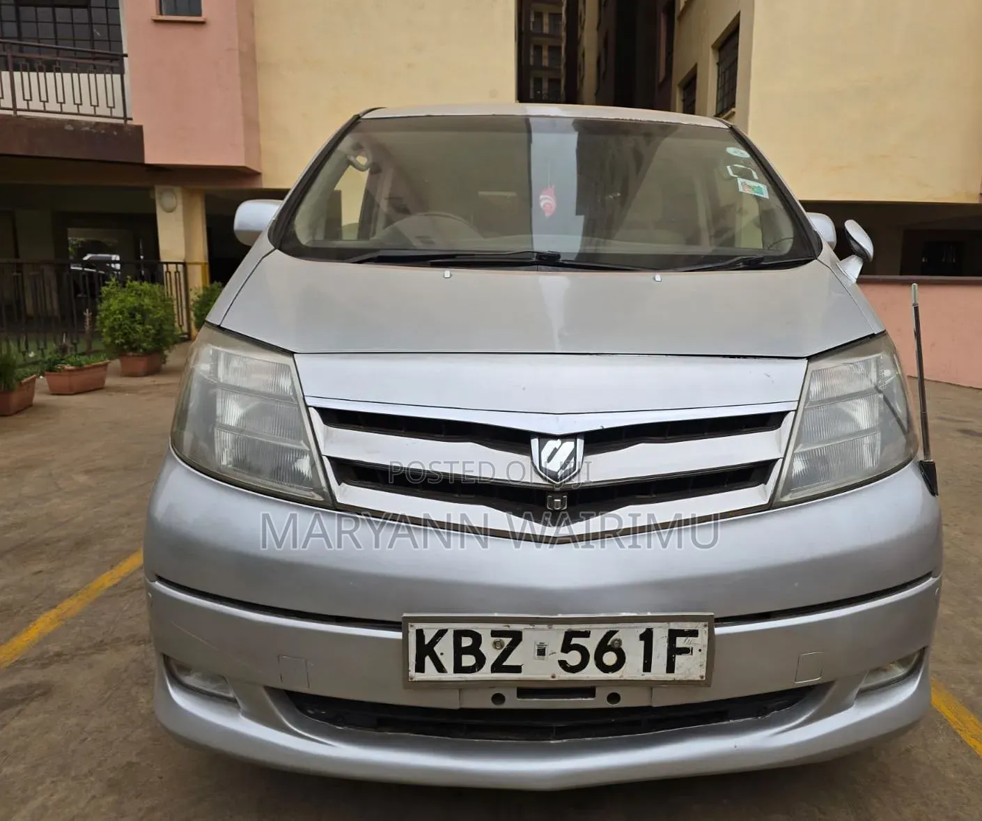 Toyota Alphard 2.4 Hybrid AWD 2007 Silver