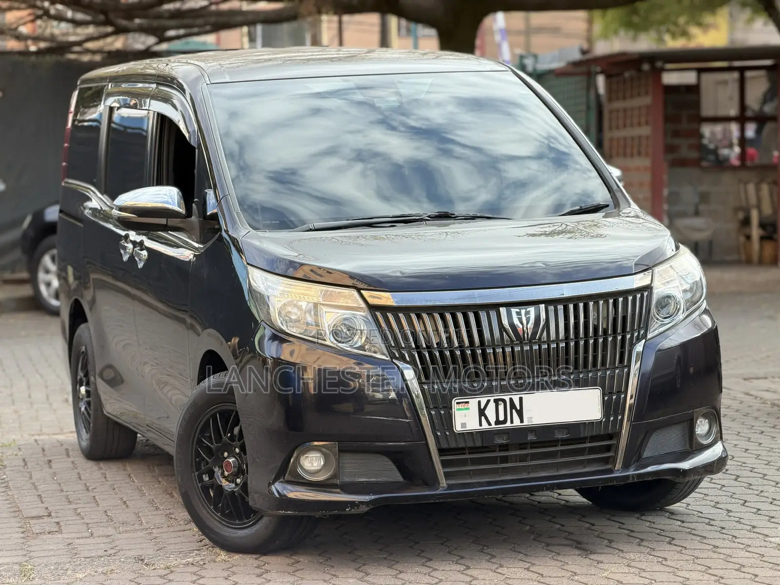 Toyota Esquire 2016 Blue