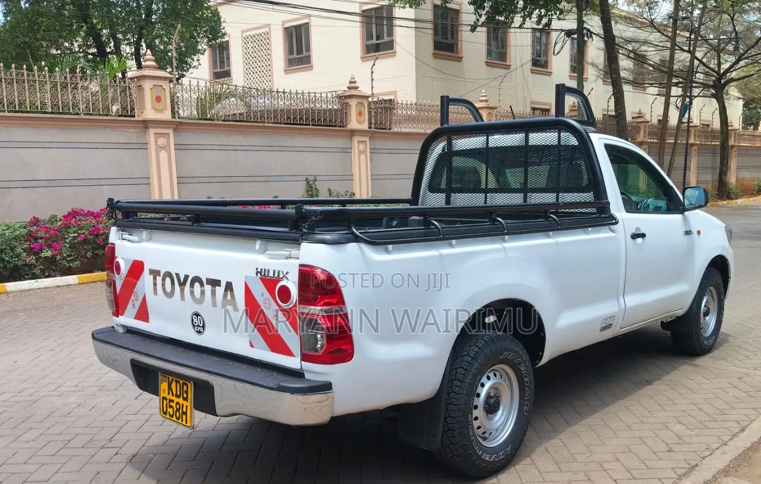 Toyota Hilux 2015 White