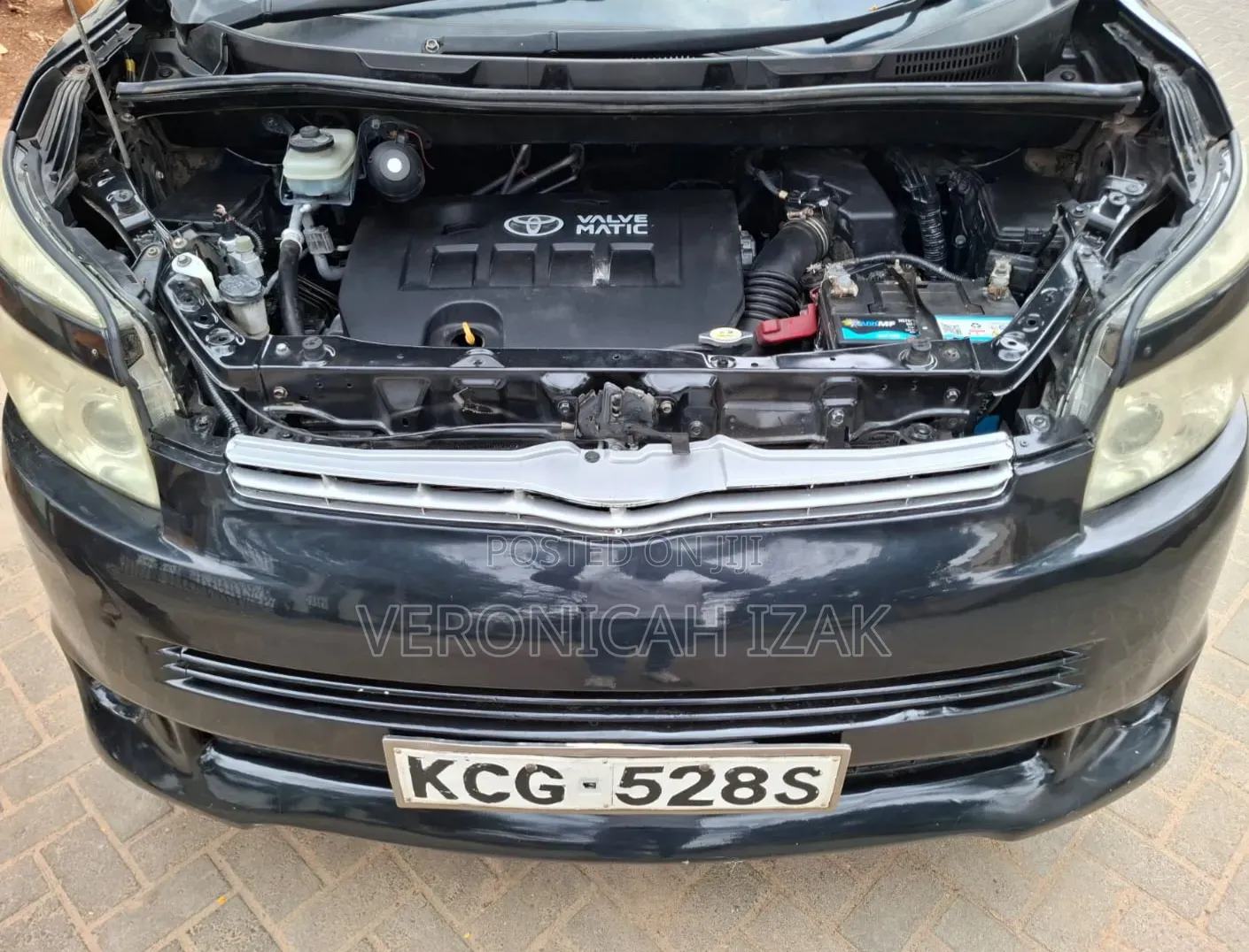Toyota Voxy 2010 Black