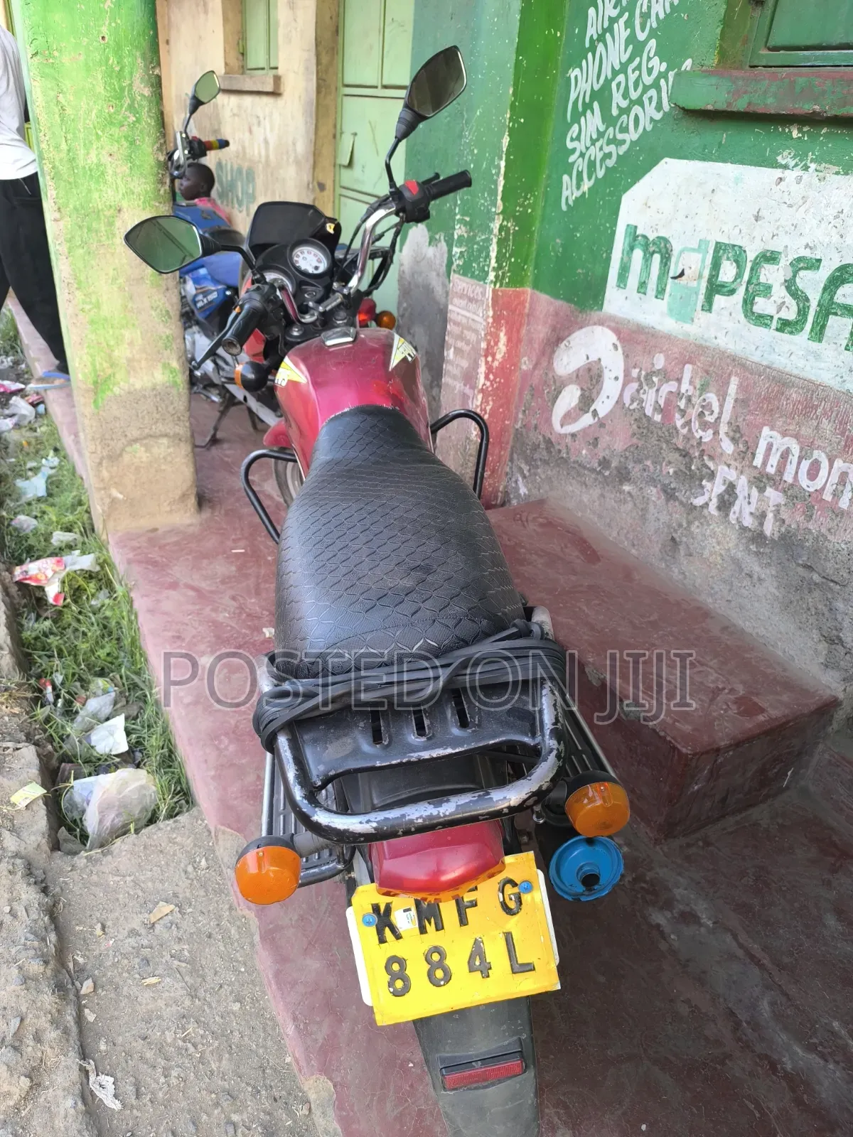 TVS HLX Plus ES 2021 Red