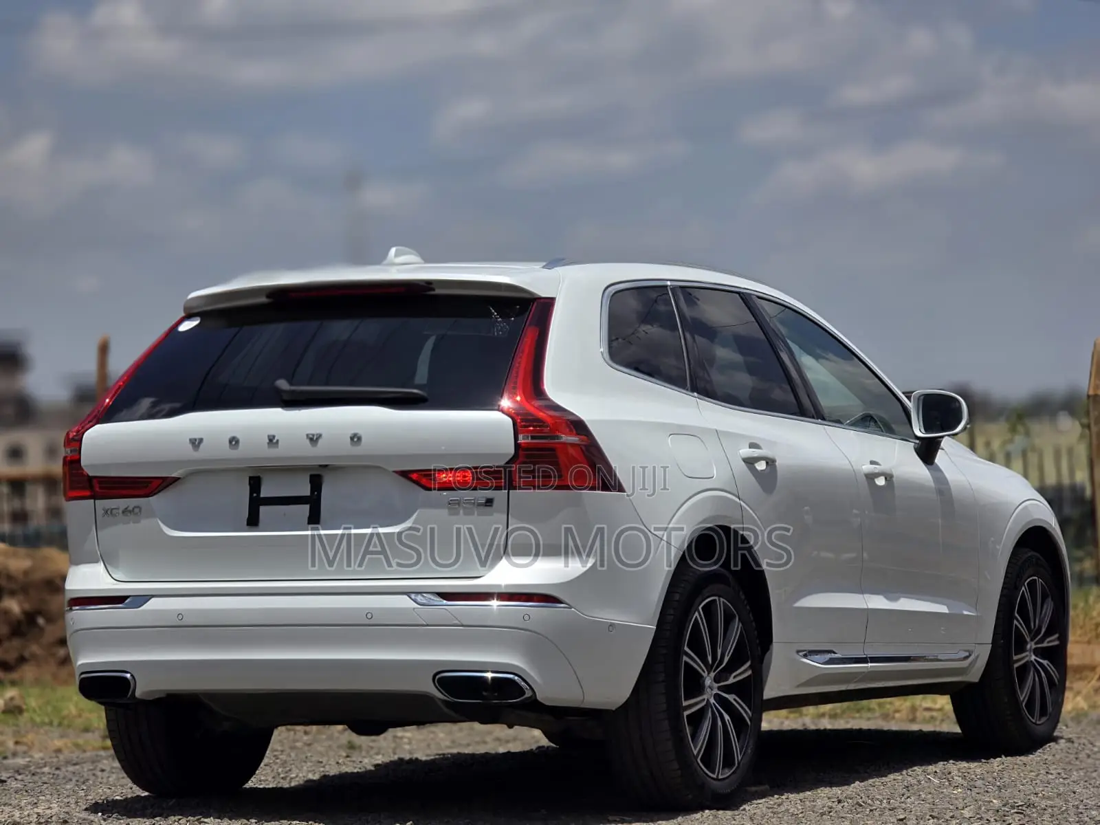 Volvo XC60 2020 Pearl