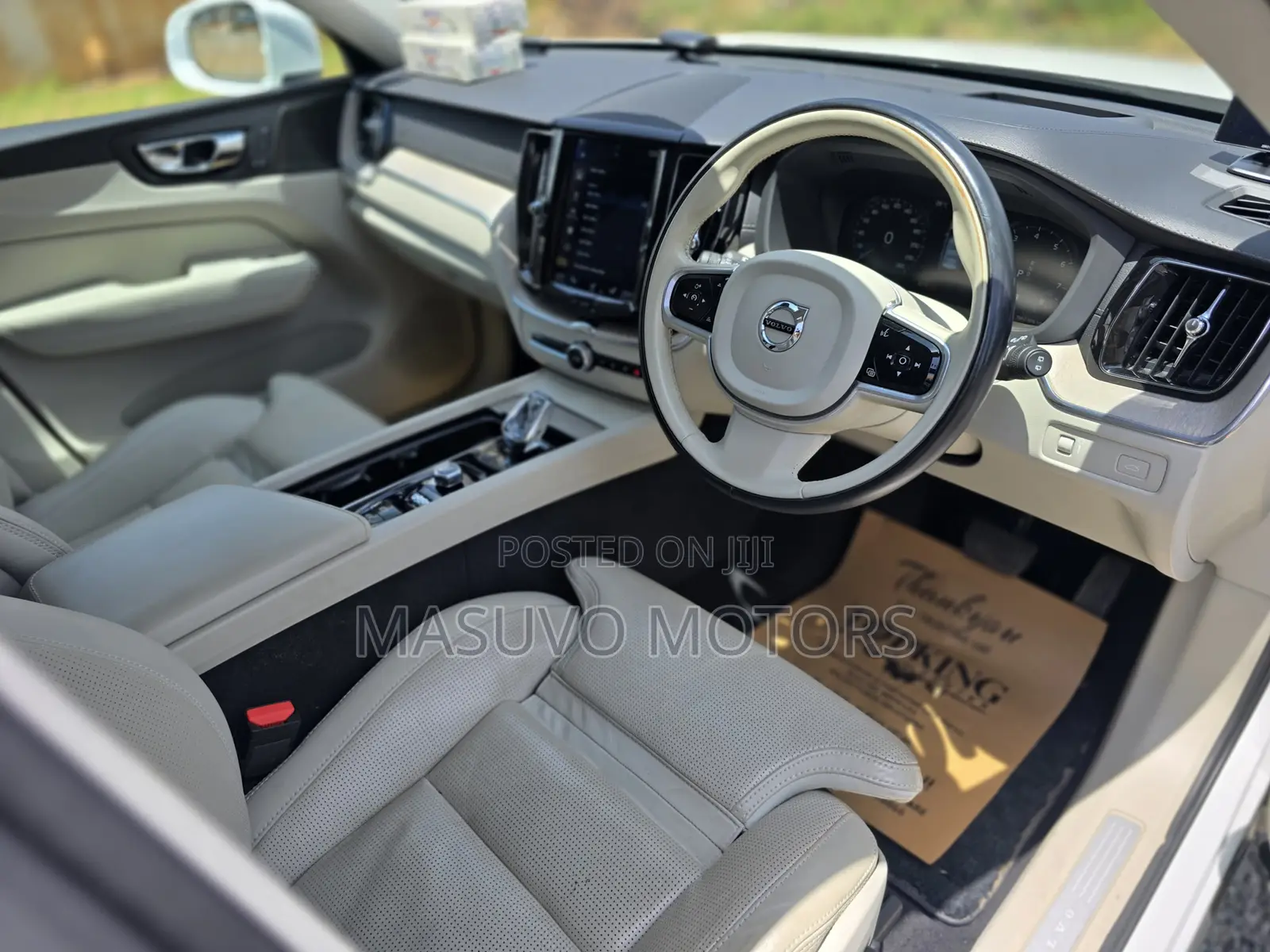 Volvo XC60 2020 Pearl