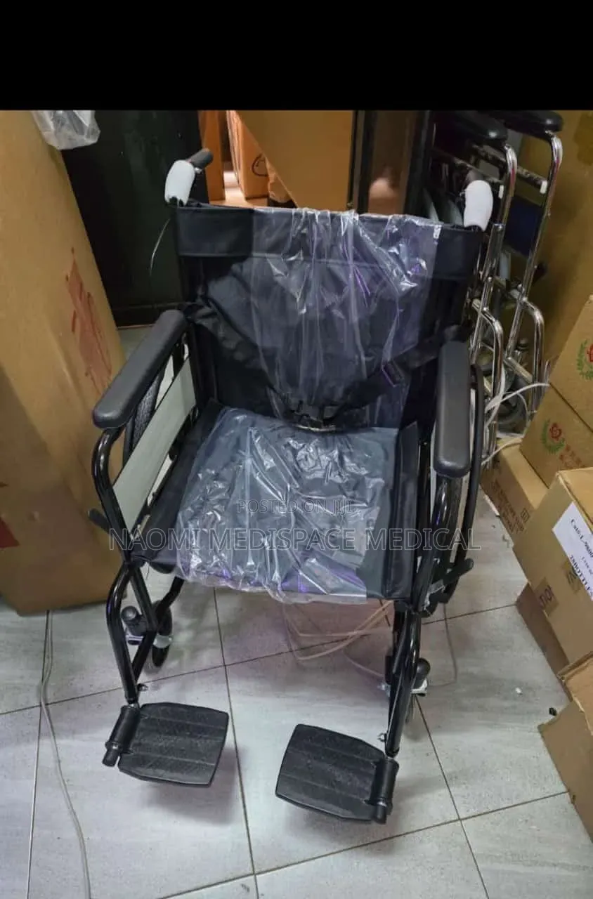 Strong, Foldable and Comfortable Standard Wheelchair