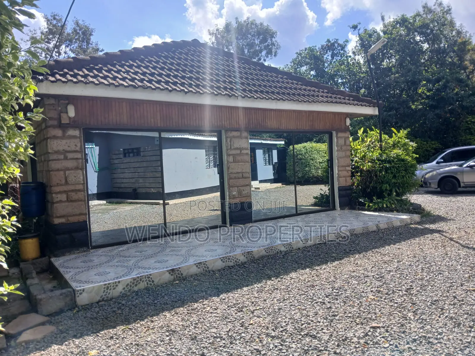 Studio Apartment in Karen C for rent