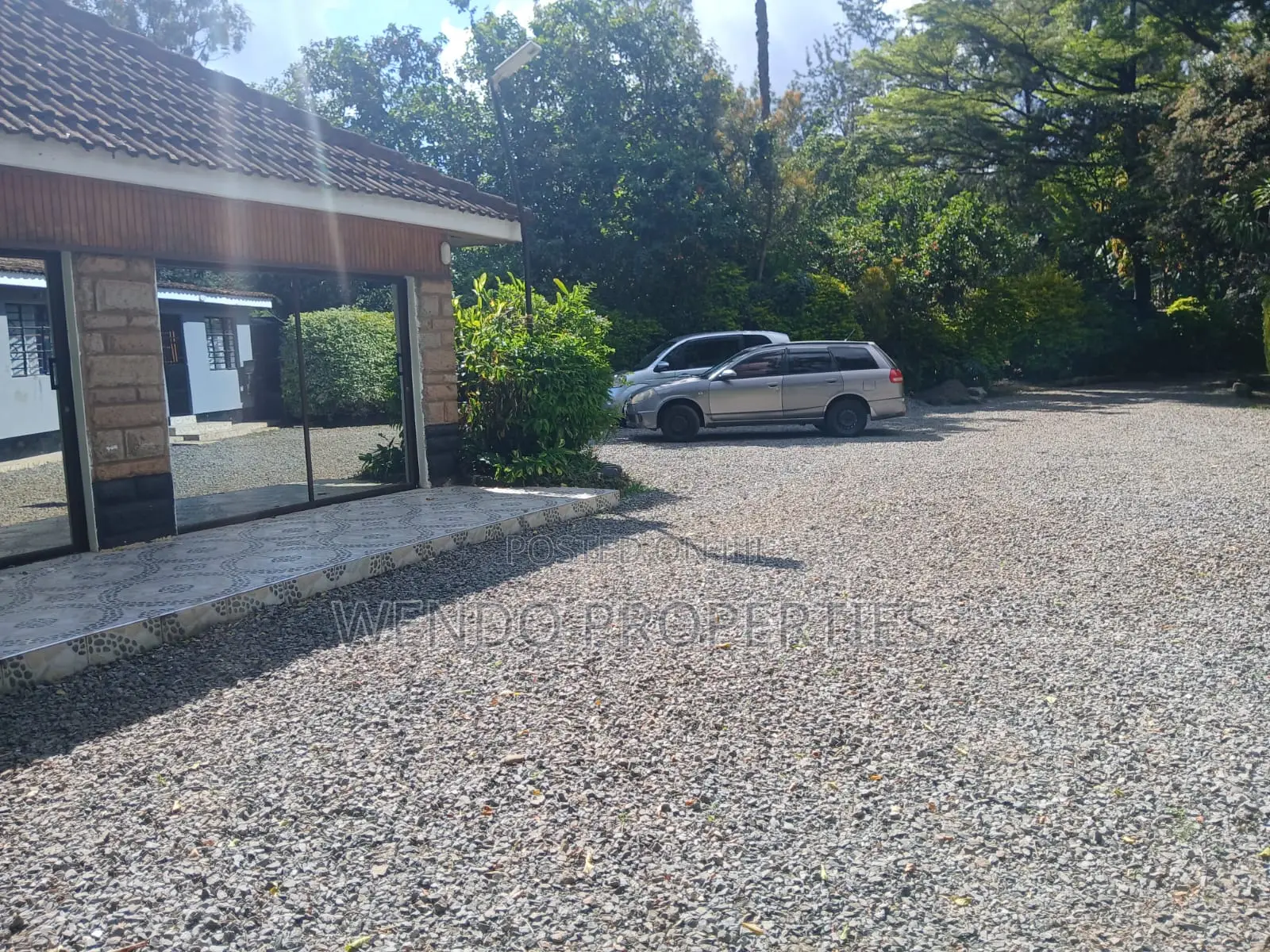 Studio Apartment in Karen C for rent