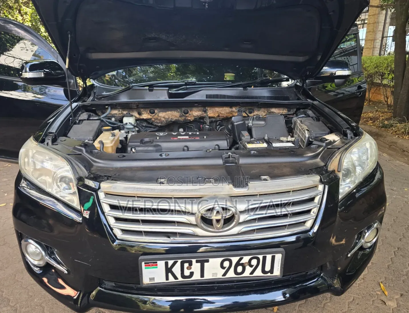 Toyota Vanguard 2012 Black