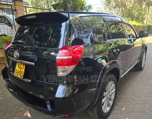 Toyota Vanguard 2012 Black