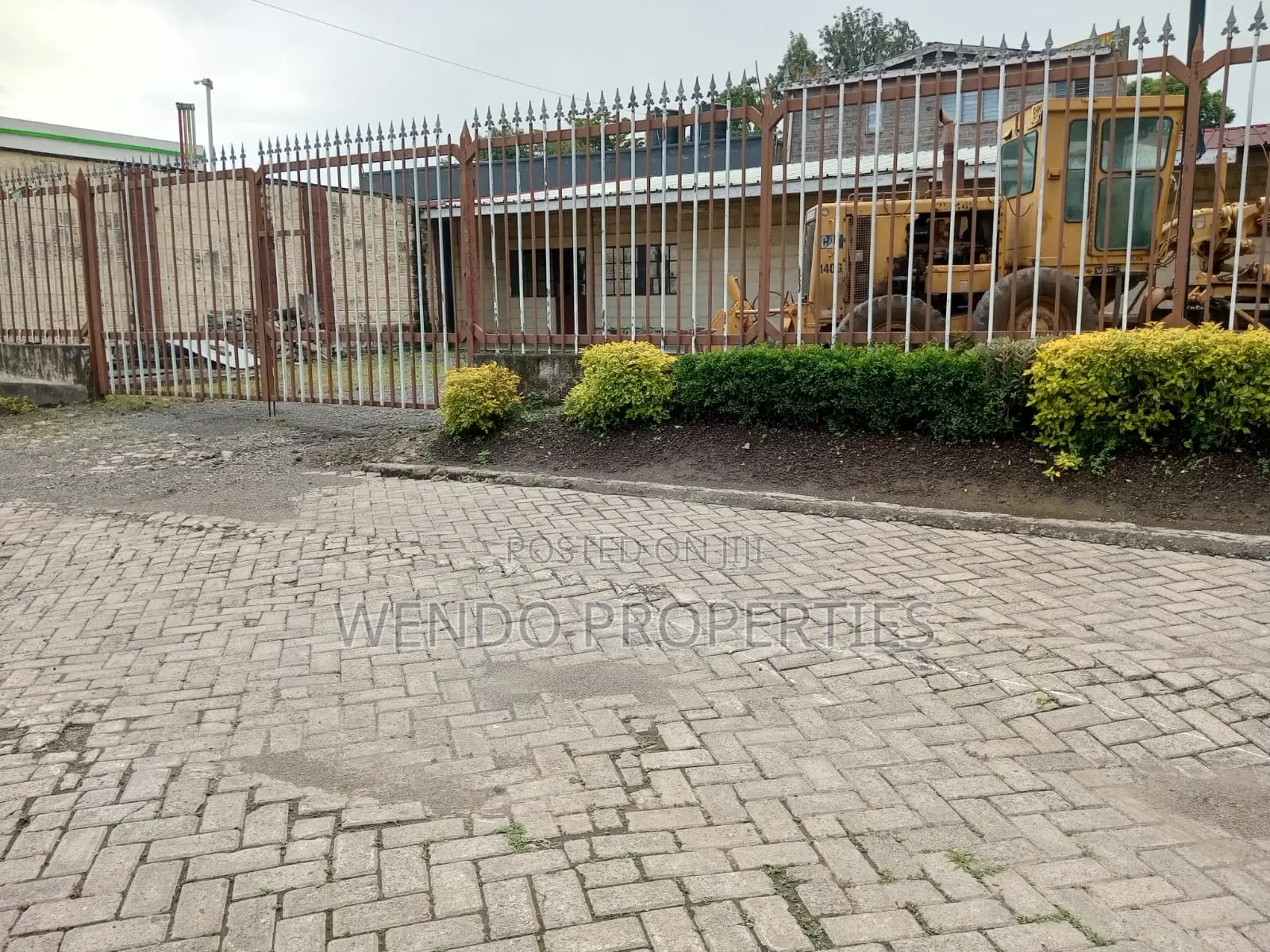Prime 1⁄4-Acre Commercial Plot for Sale Along Nairobi–nakuru Highway