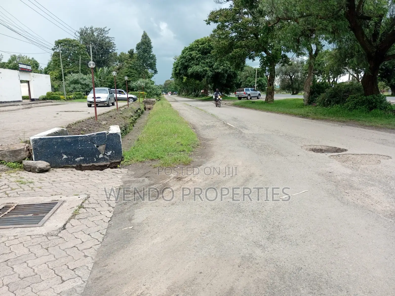 Prime 1⁄4-Acre Commercial Plot for Sale Along Nairobi–nakuru Highway