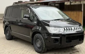 Mitsubishi Delica 2019 Black