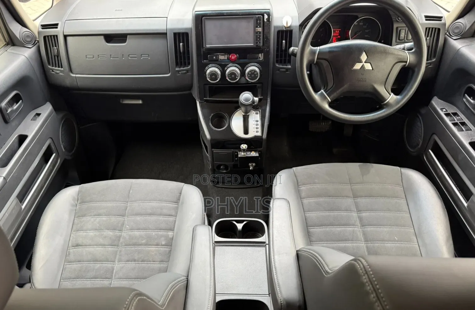 Mitsubishi Delica 2019 Black