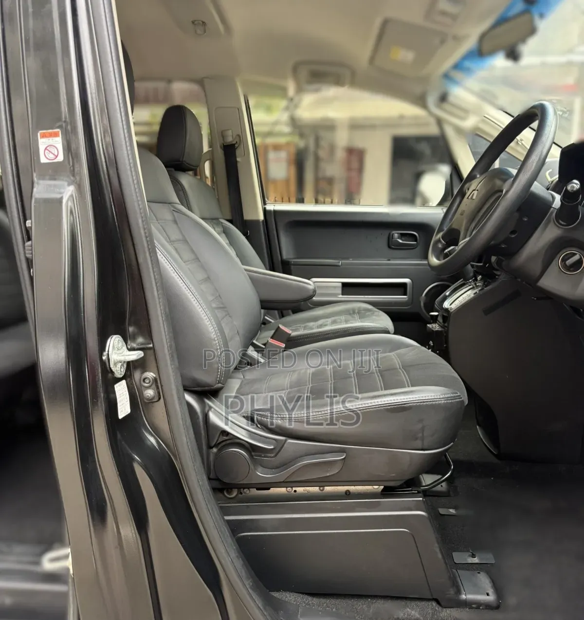 Mitsubishi Delica 2019 Black