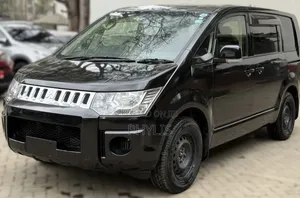 Mitsubishi Delica 2019 Black