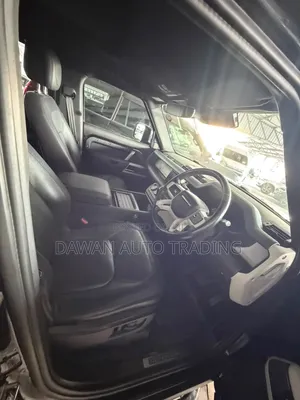 Land Rover Defender 2022 Black
