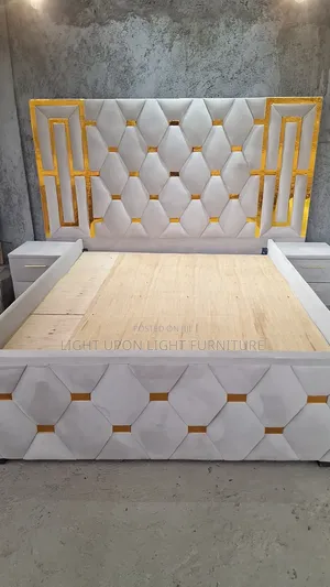 5 by 6 Diamond Bed With Side Drawers